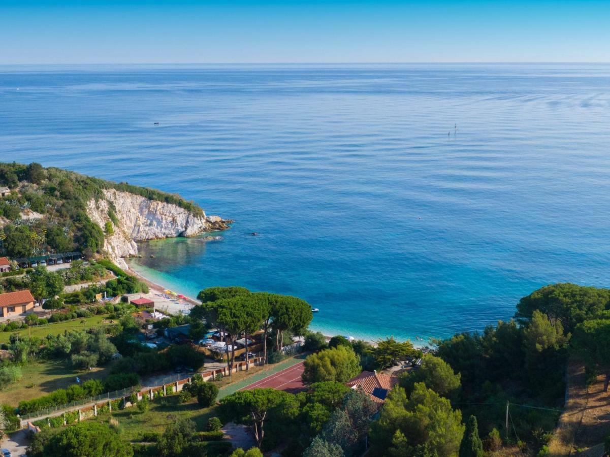 Hotel Acquamarina 포르토페라이오 외부 사진